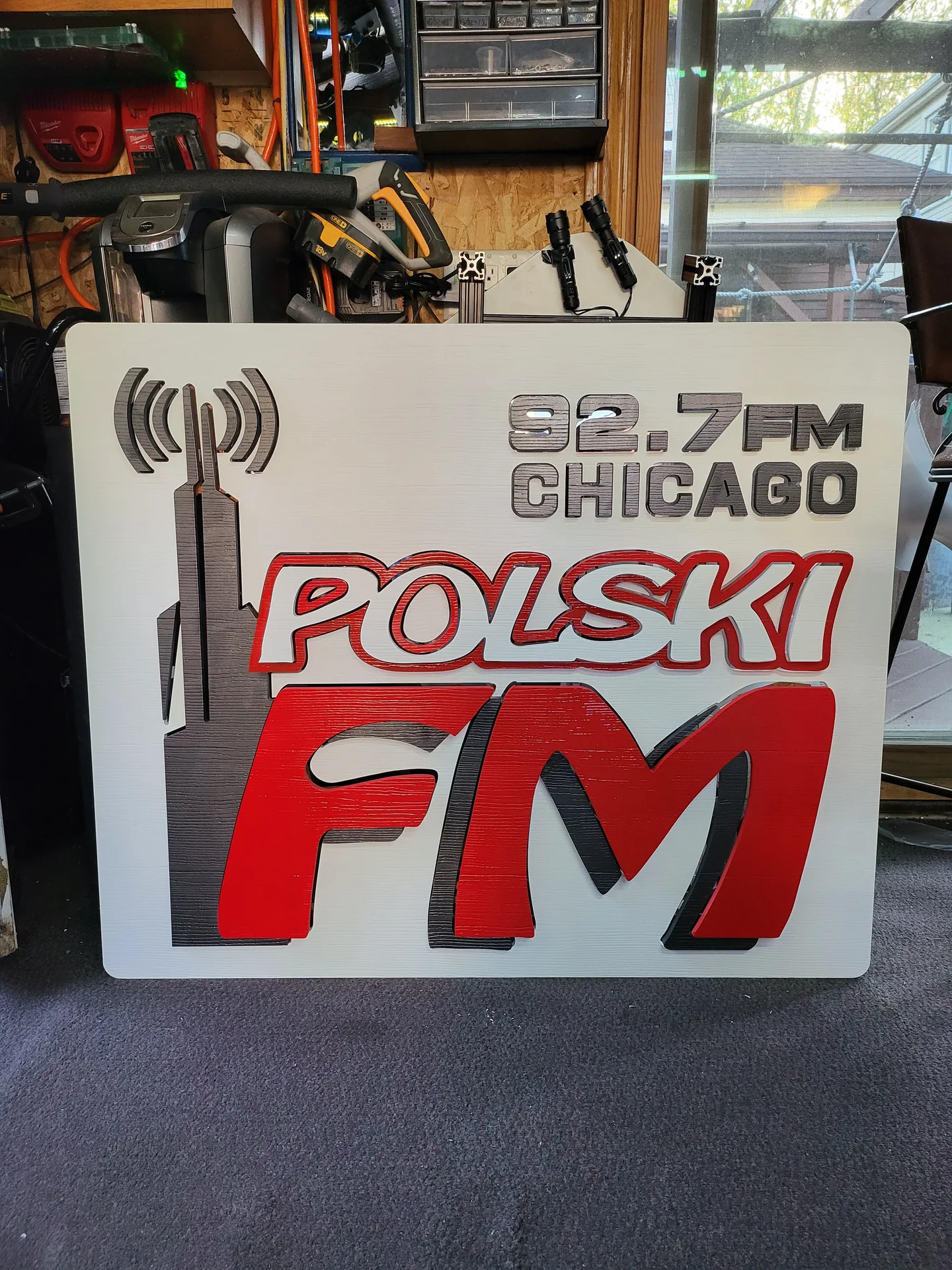 3D sign Polski FM 92.7 Chicago daylight