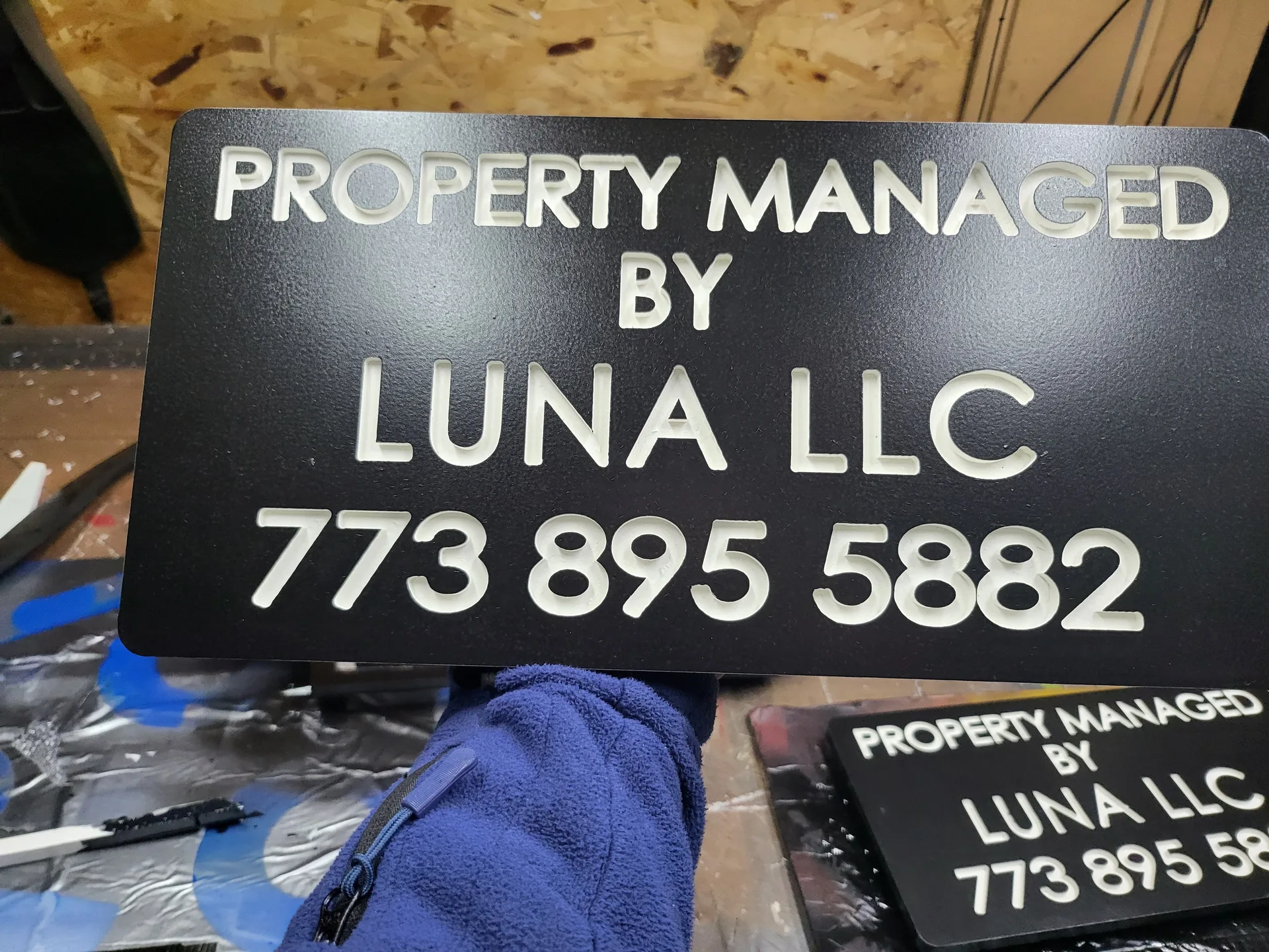 Engraved plaque Luna LLC contact